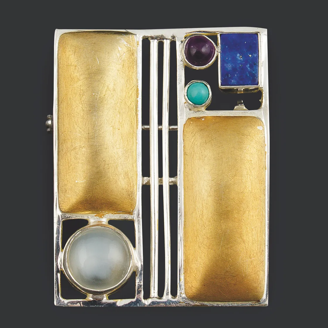 Hot Waschbär Brosche »Hoffmann« mit Halbedelsteinen.