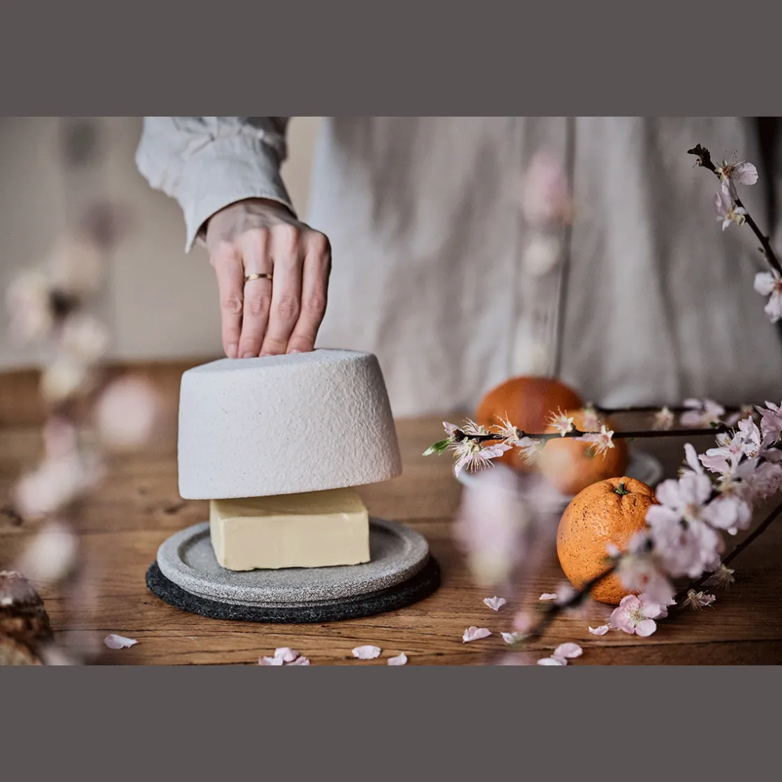 New Waschbär Butterkühler aus Keramik.