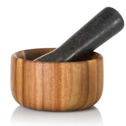 Waschbär Mörser aus Akazienholz Ø 11 cm.