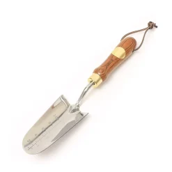 Waschbär Schmale Gartenschaufel für die Hand.